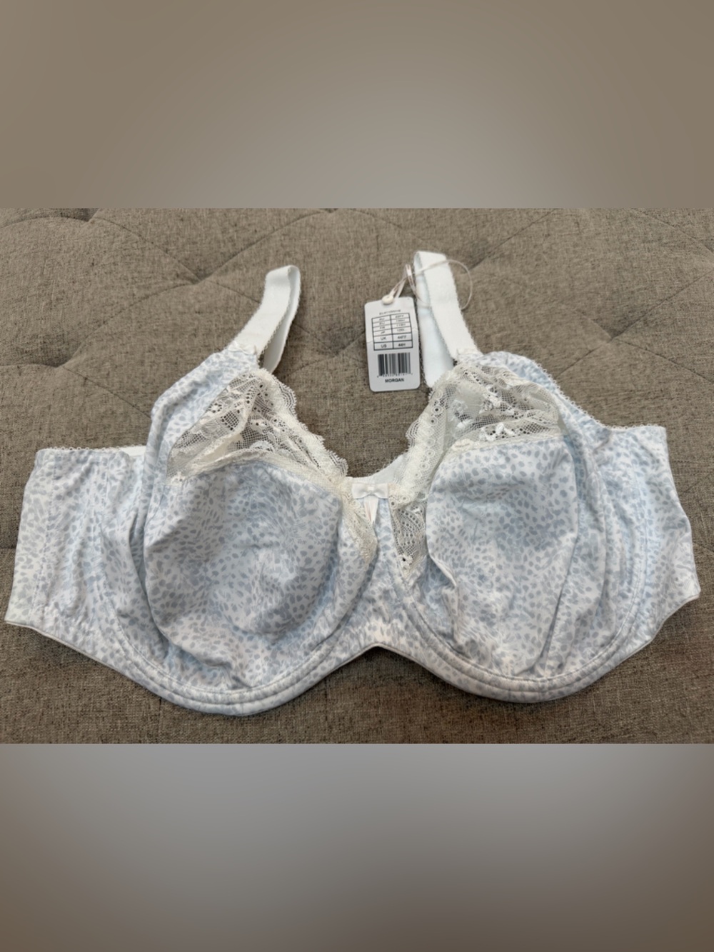 NWT ELOMI MORGAN BRA US SIZE 44H white and grey animal print lace